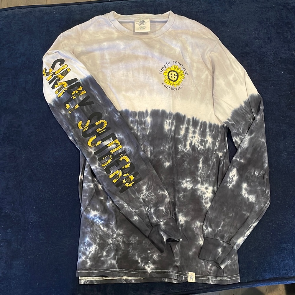 Simply Southern Sunflower Long Sleeve - size small